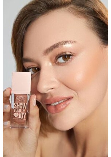 Sıvı Allık No:54 Vegan Formül ile Mat ve Doğal Bitiş fırsatları