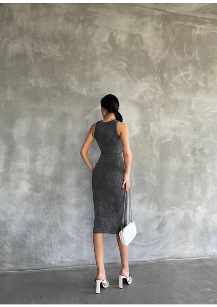 Halter Yaka Elbise Aşit Yıkamalı fırsatları