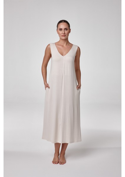 Kadın V Yaka Kolsuz Cepli Elbise