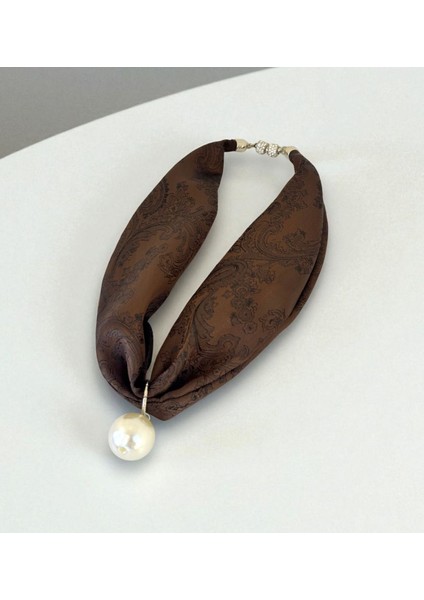 Inci Detaylı Şık Tasarım Kumaş Kolye