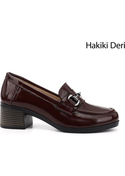 Kadın Bordo Rugan Kısa Kalın Topuklu Hakiki Deri Ayakkabı