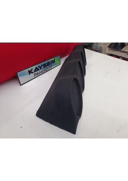 Üniversal 20 cm Pandizot Cadde Dik 4X20CM 90 cm Uzunluk, 24 cm Yükseklik, Polyesterli fırsatları