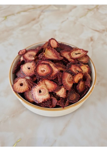 Çilek Cipsi-Sağlıklı Atıştırmalık-Ilave ŞEKERSIZ-100 gr