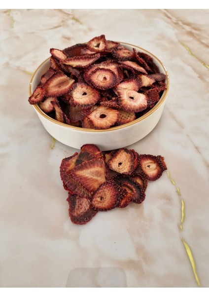 Çilek Cipsi-Sağlıklı Atıştırmalık-Ilave ŞEKERSIZ-100 gr fiyatları