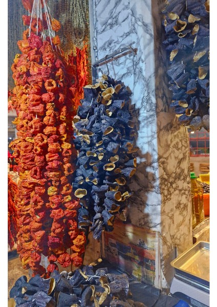 Doğal Kuru Dolmalık Biber-1 Bağ(40-45 Adet) fiyatları