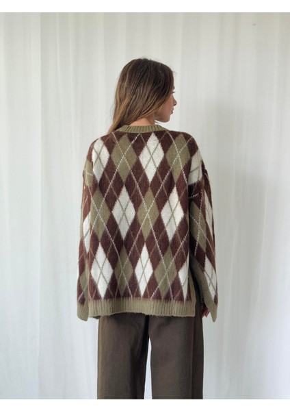 Şardonlu Tüylü Baklava Dilim Triko Kazak Kadın Koyu Haki fırsatları