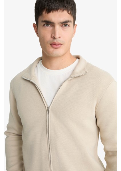 Standart Fit Dik Yaka Fermuarlı Triko Hırka C8158AX25AU