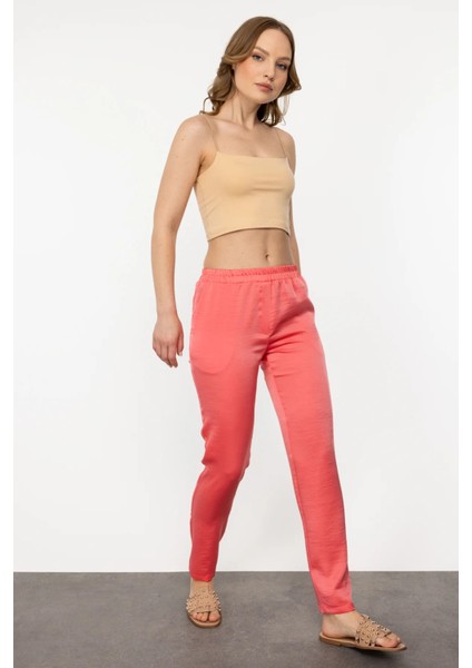 Kadın Saten Görünümlü Pantolon 1176 Somon fiyatları