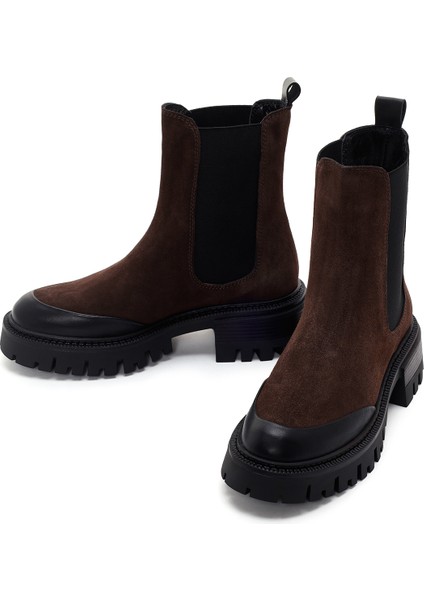 Kadın Kahverengi Kalın Tabanlı Süet Deri Chelsea Bot 25WFD150710 modelleri