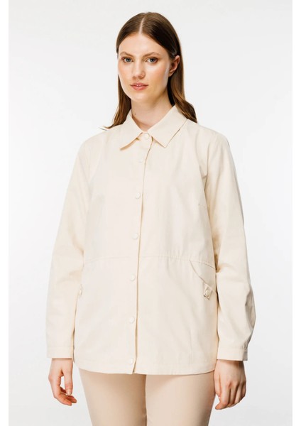 Kadın Önü Çıtçıtlı Astarlı Trençkot 6524 Bej