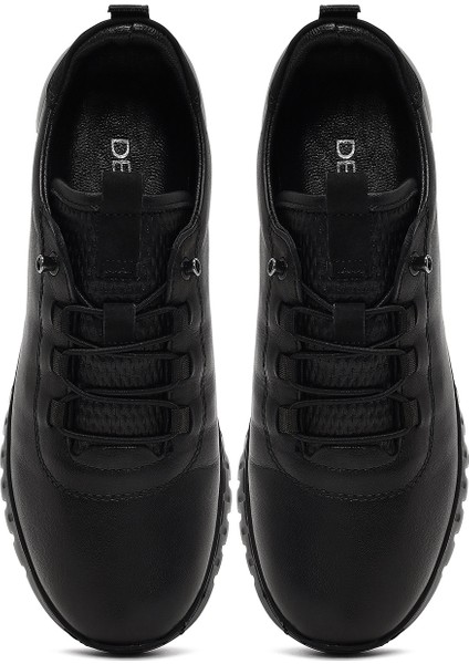 Kadın Siyah Bağcıklı Kalın Tabanlı Deri Sneaker 25AFD501918