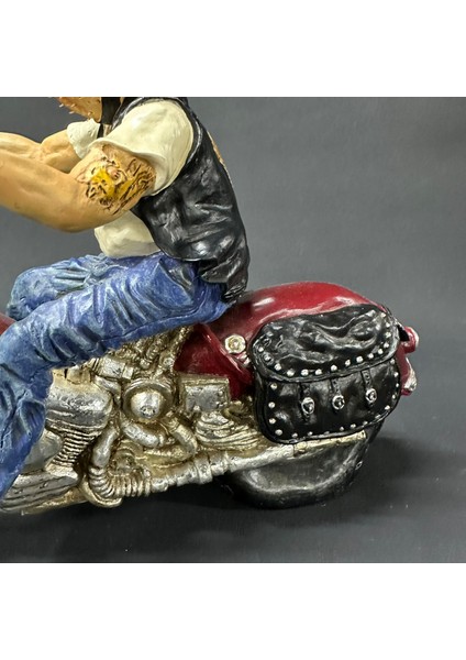 Motorcu Forchino Guillermo Sertifikalı Biblo