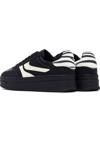 Kadın Siyah Bağcıklı Kalın Tabanlı Sneaker 25AFD430814 indirimleri