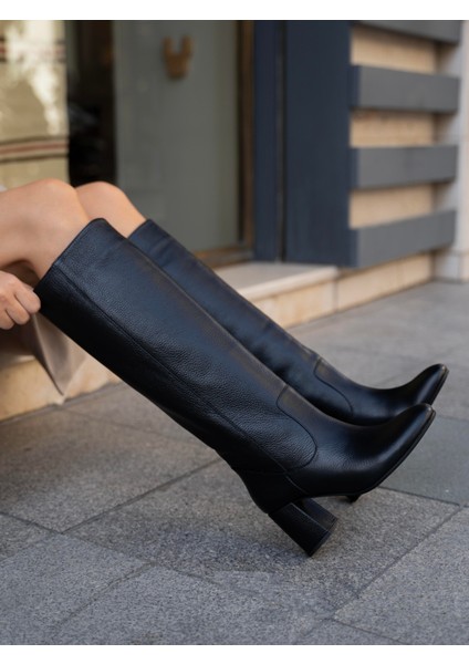 Amore Siyah Deri Çizme
