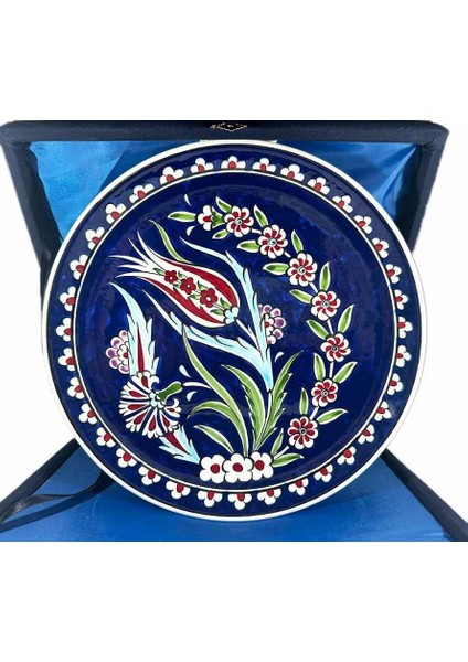 Kurumsal Hediye, Lale ve Karanfil Motifli Iznik Çini Tabak