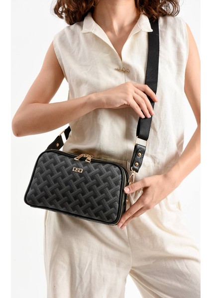 ,çok Gözlü ,ayarlanabilir Askılı,bayan Çapraz Çantası modelleri