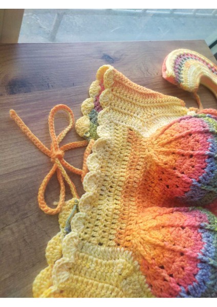 Handmade Renkli Kol Detaylı Büstiyer Crop Top fırsatları