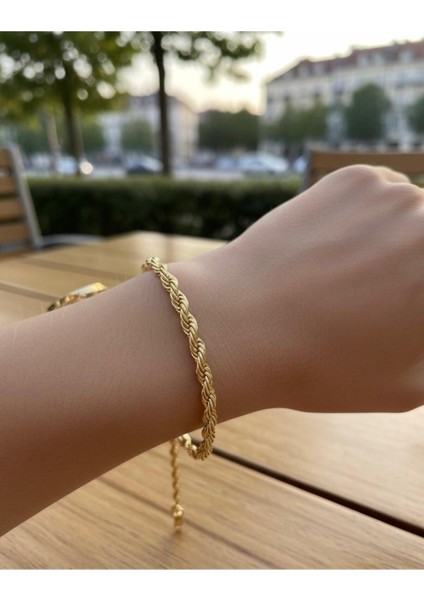 Şık Burma Kadın Bileklik Zarif ve Modern Tasarım