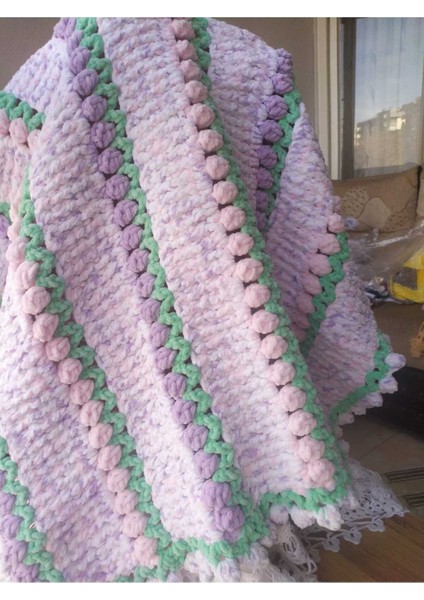 Bahar Bahçesi Laleli Kadife Bebek Battaniyesi modelleri