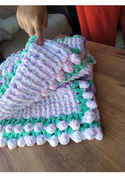 Bahar Bahçesi Laleli Kadife Bebek Battaniyesi indirimleri