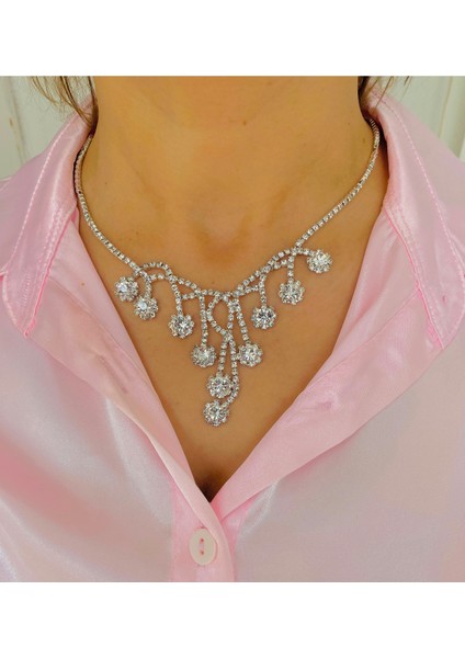 Taşlı Su Yolu Kar Tanesi Gümüş Renk Gerdanlık Seti Kolye ve Küpe fiyatları