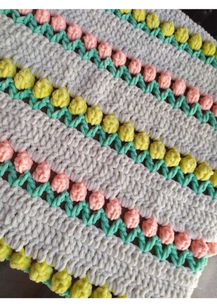 Yaz Bahçesi Laleli Kadife Bebek Battaniyesi fırsatları