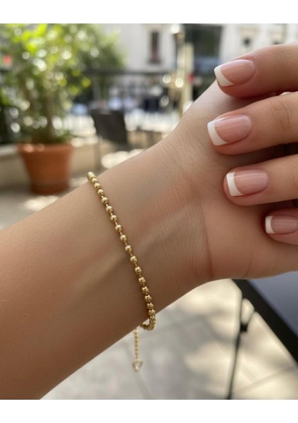 Şık Kadın Bileklik Top Model Zarif ve Modern Tasarım