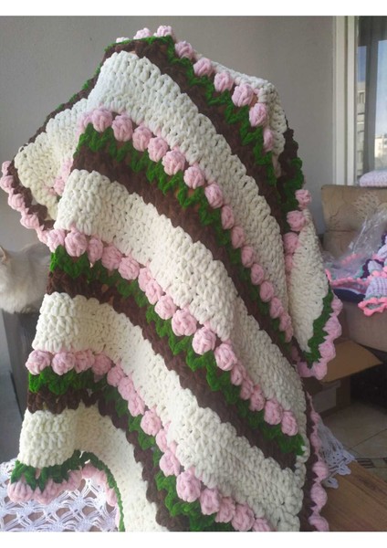 Kış Bahçesi Laleli Kadife Bebek Battaniyesi