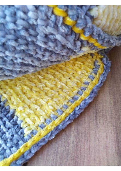 Sarı Gri Renk Bloklu Kadife Bebek Battaniyesi Handmade modelleri