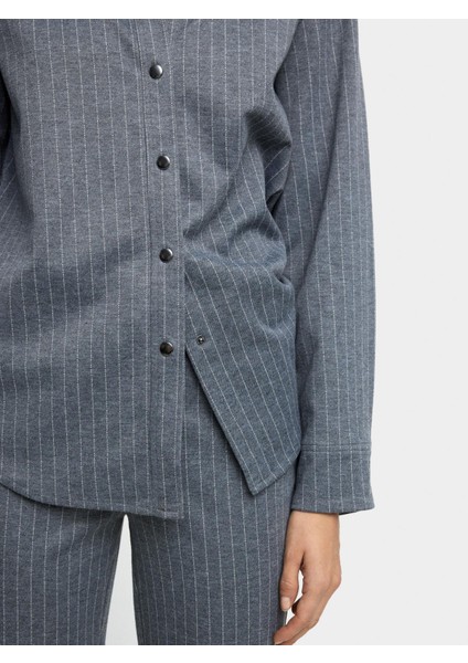 Ince Çizgili Gömlek fırsatları