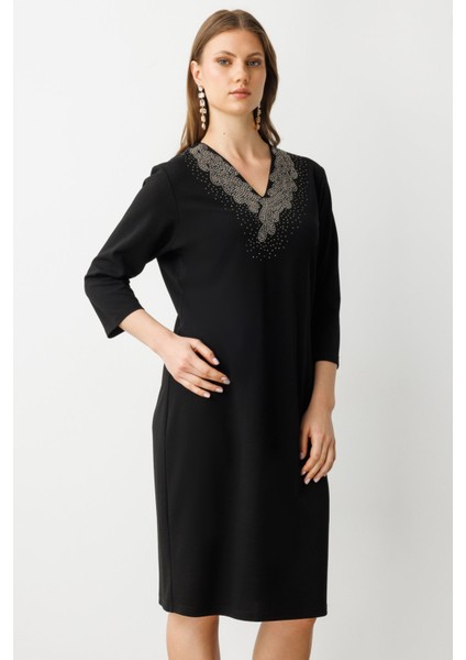 Kadın Büyük Beden Yakası Taş Işlemeli Yarım Kollu Elbise 5952 Siyah fiyatları