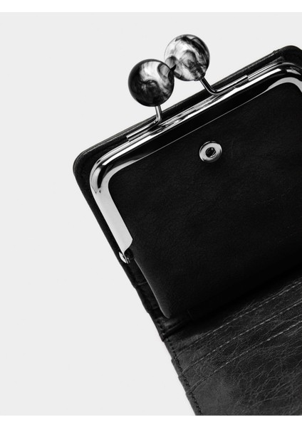 Zımba Detaylı Cüzdan fırsatları