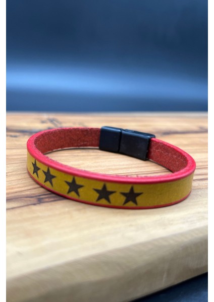 🔥 Sarı Kırmızı Beş Yıldız Mıknatıslı Deri Taraftar Bileklik fiyatları