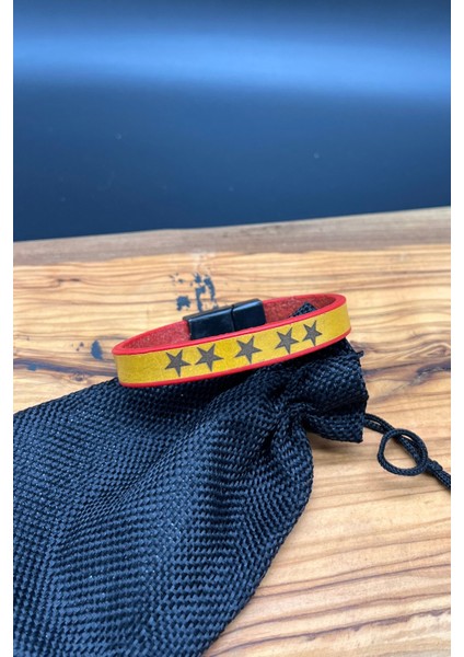 🔥 Sarı Kırmızı Beş Yıldız Mıknatıslı Deri Taraftar Bileklik indirimleri