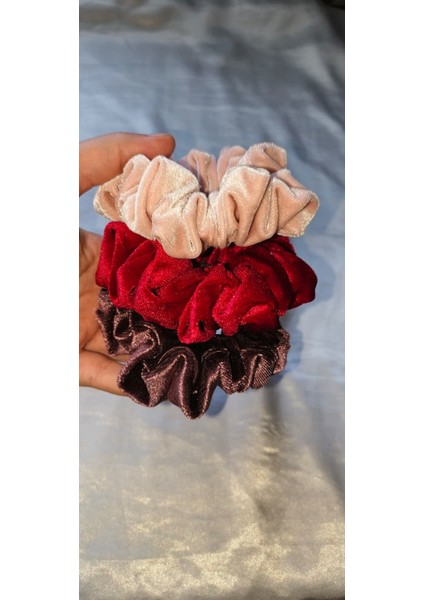 3'lü Kadife Scrunchie Toka Seti - Mor, Toz Pembe, Vişne Çürüğü | Saç Lastiği & Saç Aksesuarı