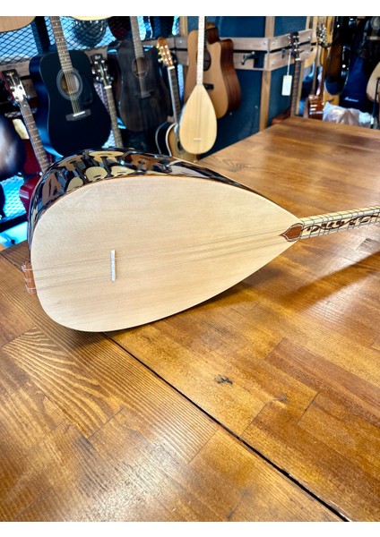 Kısa Sap Yarı Profesyonel Venge Bağlama 40 Tekne Jak Girişli