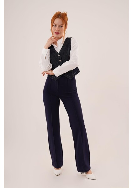 Düğme ve Ön Dikiş Detaylı Lacivert Jean Yelek fırsatları