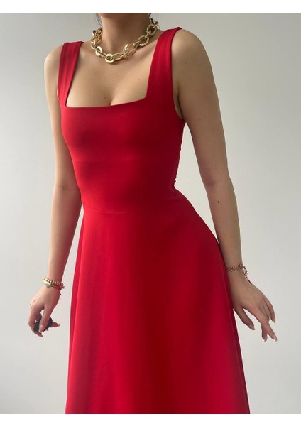 Neapolitan Askılı Elbise indirimleri