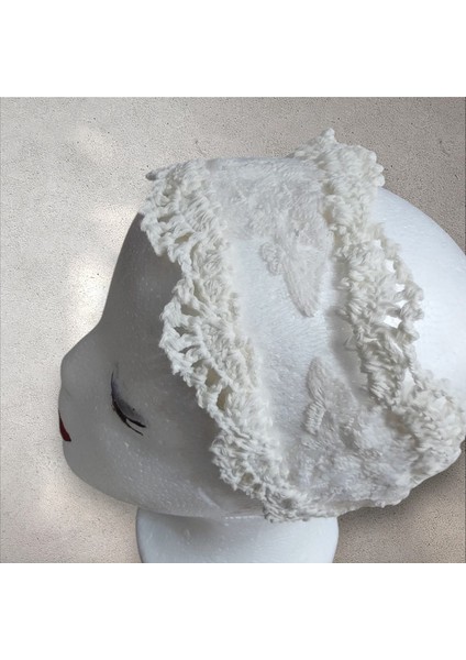 El Örgüsü Motifli Vintage Beyaz Güpür Bandana | Handmade Şıklık indirimleri