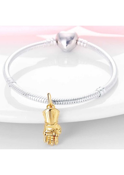 Sonsuz Altın Yumruk Charm fırsatları