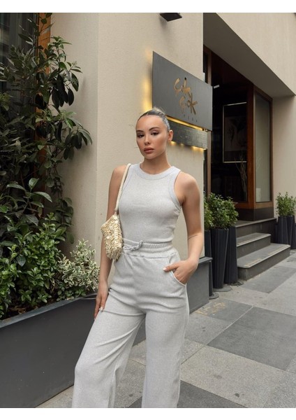 Kadın Kaşkorse Kumaş Atlet ve Yüksek Bel Bol Paça Pantolon Ikili Takım