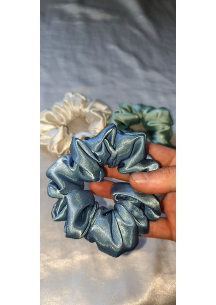 3'lü Saten Scrunchie Toka Seti - Beyaz, Açık Mavi, Su Yeşili | Saç Lastiği ve Saç Aksesuarı fırsatları