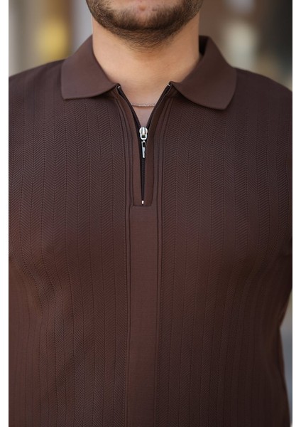 Erkek Yakası Fermuarlı Kısa Kollu T-Shirt modelleri