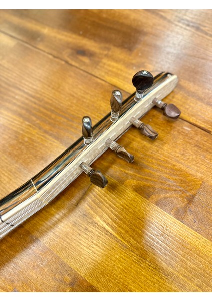 Kısa Sap Üst Seri Tam Profesyonel Ekolayzerli Pelesenk Bağlama 41 Tekne