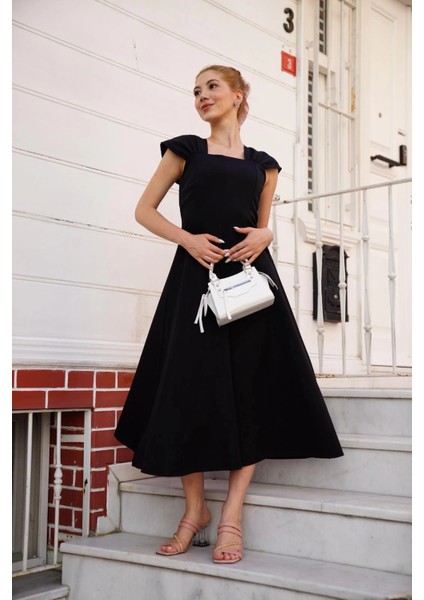 U Yaka Prenses Elbise Siyah S255101