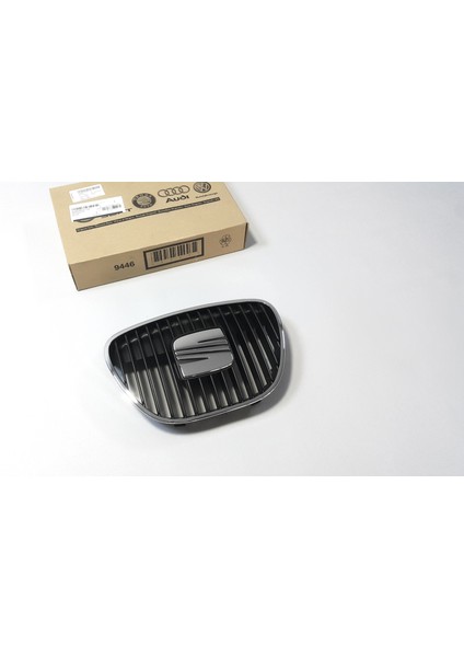 Seat Ibiza Mk4 6l 2002-2009 Armalı Ön Panjur Orta Krom