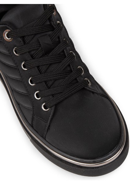 Kadın Siyah Sneaker Ayakkabı - K2200ZSYHC01 indirimleri