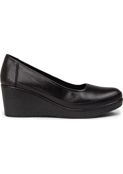 Kadın Hakiki Deri Siyah Dolgu Topuk Günlük Ayakkabı - N6002ZSYHC01