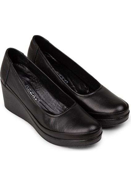Kadın Hakiki Deri Siyah Dolgu Topuk Günlük Ayakkabı - N6002ZSYHC01 fırsatları