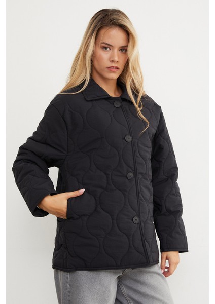 Su Yolu Desenli Oversize Düğmeli Mont fiyatları